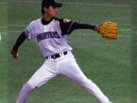 投球 連続写真 .png